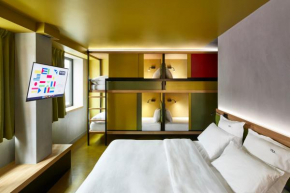 Отель YOOMA Urban Lodge  Париж